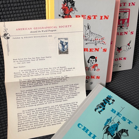 Collection of Best in Children's Books. Set Of 4 With Original Paperwork - Picture 6 of 6